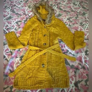 NWT YELLOW PEA COAT FUR HOOD WITH BELT